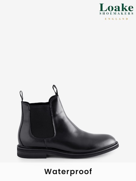 Loake Waterproof Chelsea Black Boots (B80027) | kr4 950