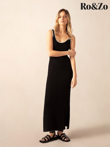 Ro&Zo Contrast Cut-Out Shoulder Knit Dress (B84986) | €35