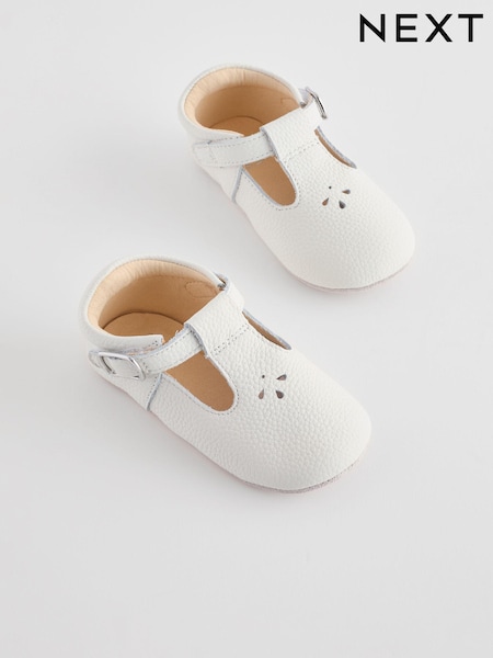 Bela - Leather Baby T-Bar Shoes (0-24mths) (B86504) | € 11