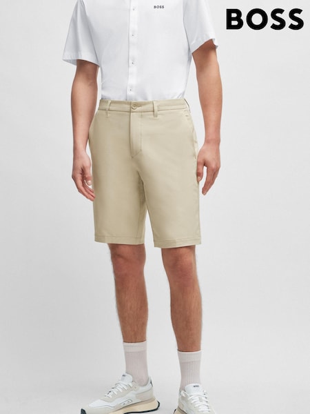 BOSS Natural Slim Fit Shorts in Water Repellent Easy Iron Fabric (B86525) | €91