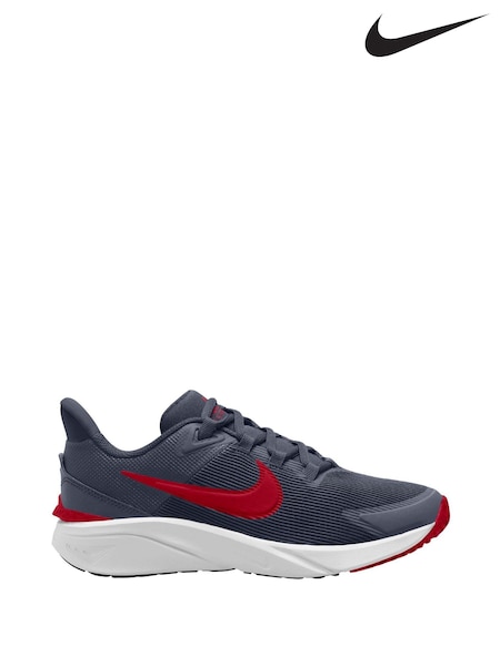 Nike Dark Grey Youth Star Runner 4 Trainers (B86833) | €62