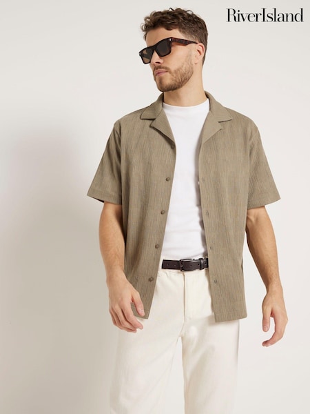 River Island Green Regular Fit Short Sleeve Revere Plisse 100% Cotton Shirt (B87391) | €18