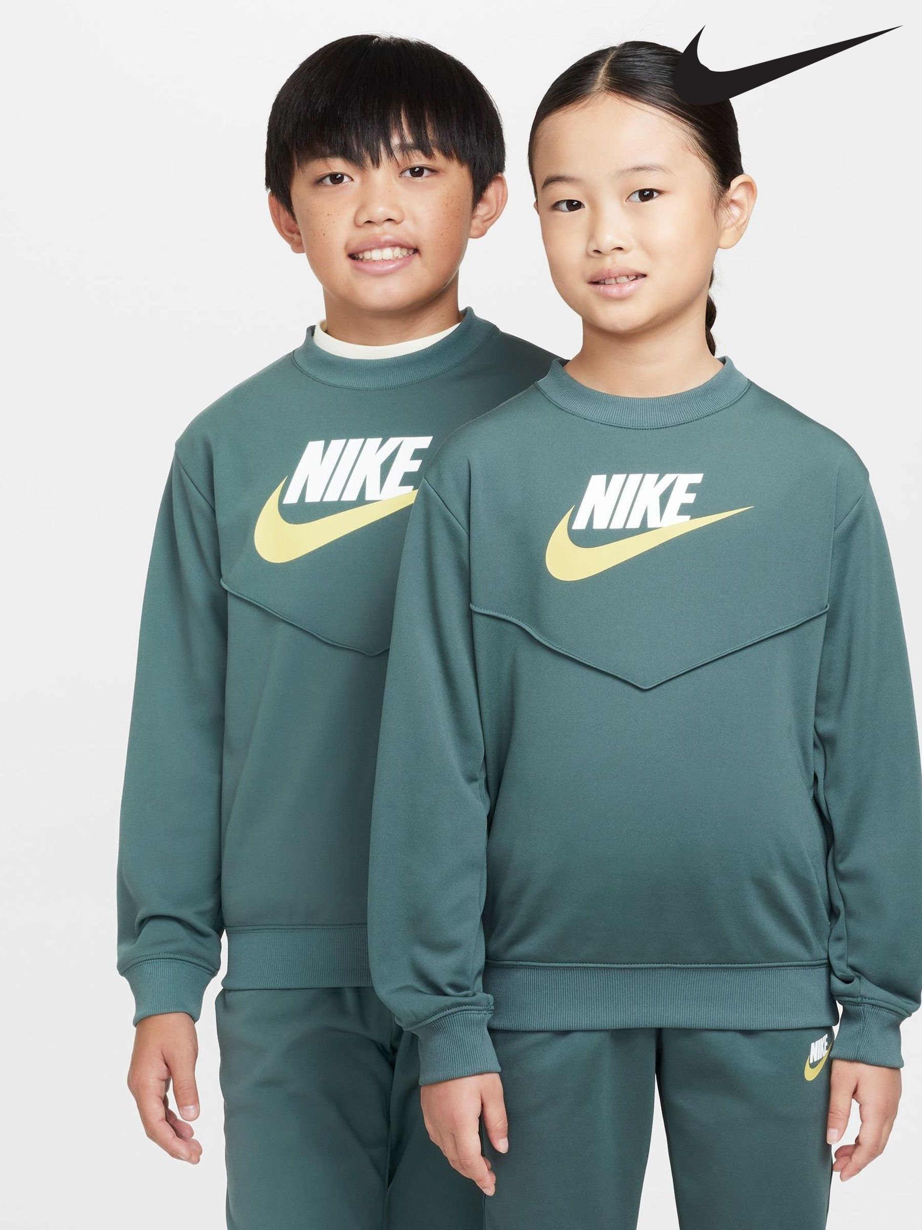 Next nike boys clearance
