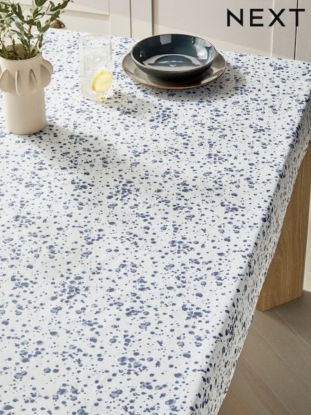 Wipe Clean Tablecloth (B90749) | ‏111 د.إ.‏ - ‏ 130‏ د.إ.