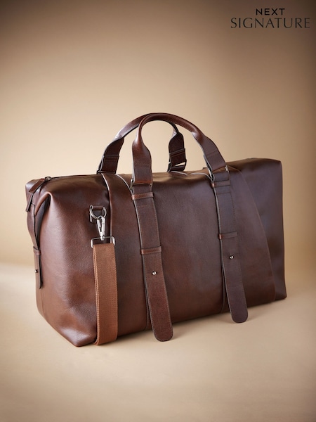 Brown Signature Leather Holdall (B90935) | €160
