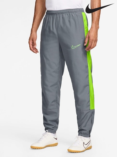 Nike Grey Academy Water-Repellent Training Joggers (B91101) | €39