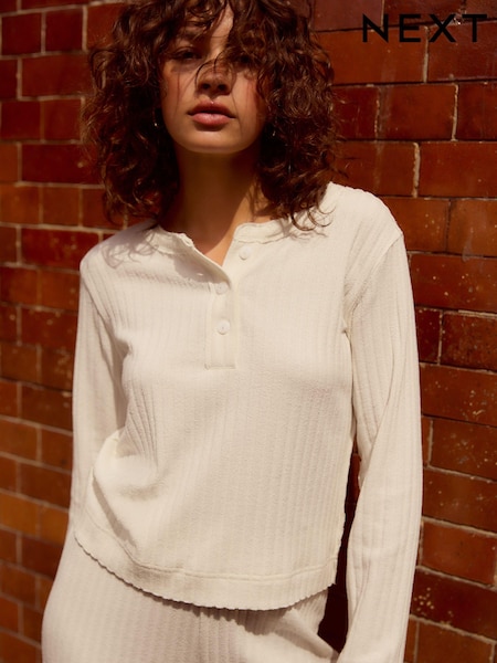 Cream - Cosy Ribbed Henly Long Sleeve Top (B93333) | € 18