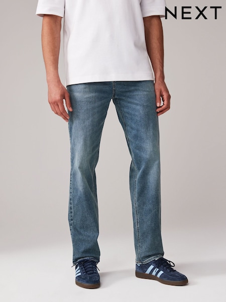 Blue Light Vintage Classic Stretch Relaxed Fit Jeans (B94938) | €32