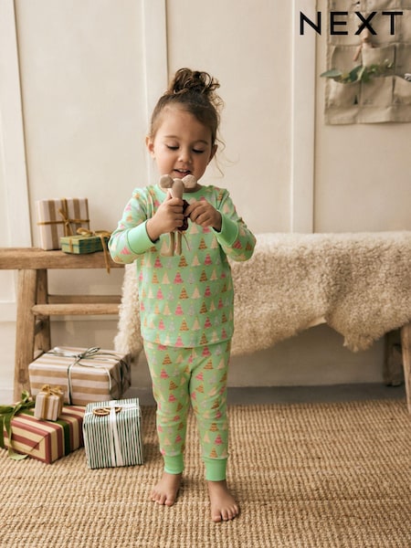 100% Cotton Christmas Pyjamas (9mths-16yrs) (B95530) | € 9 - € 14