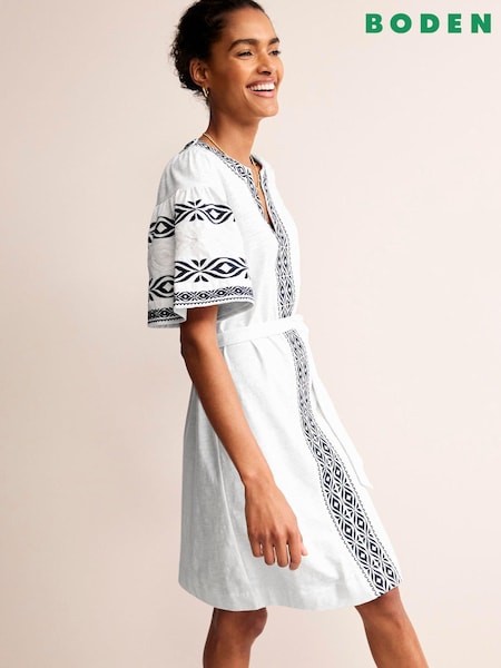 Boden White 100% Cotton Embroidered Jersey Short Dress (B95536) | €62