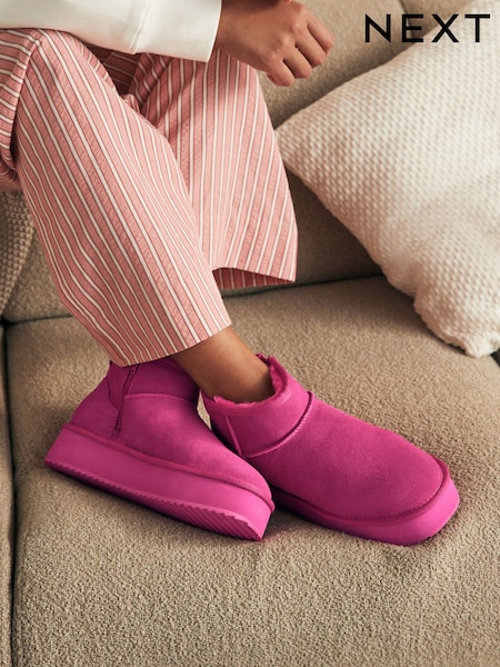 Pink Shower Repellent Suede Faux Fur Lined Platform Boots (B96590) | AED96