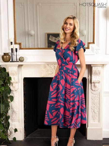 Hot Squash Petite Pink Chiffon Midi Dress (B97516) | €184