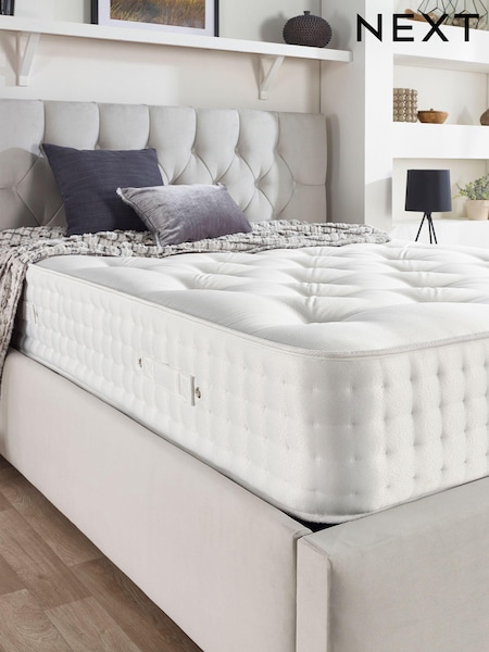 1000 Pocket Sprung Wool, Cashmere And Silk Orthopaedic Mattress (C00030) | €580 - €725
