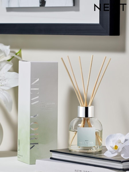Collection Luxe New York Fragranced Reed 60ml Diffuser (C02680) | €12