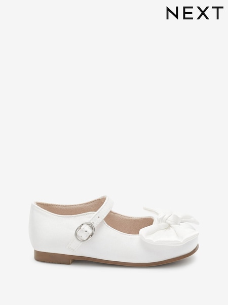 White Bow Stain Resistant Satin Bridesmaid Collection Mary Jane Occasion Shoes (C22900) | €7 - €9