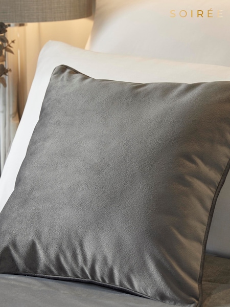Soiree Melanie Velvet Square Cushion (C27189) | 23 €