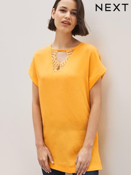Jaune - Tunique Manche courte col Dentelle (C33143) | € 12