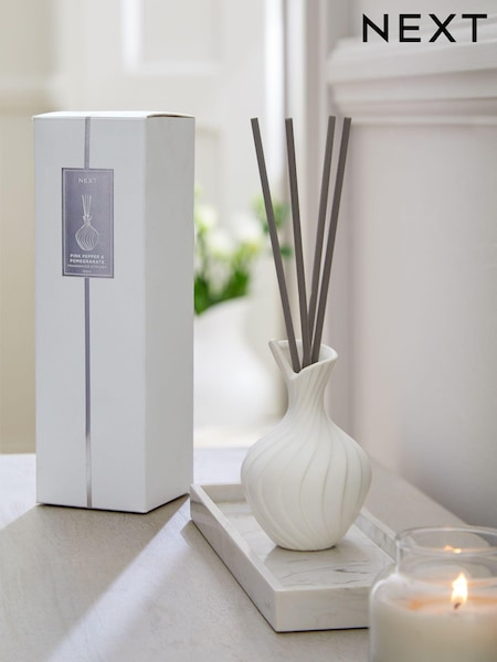 Pink Pepper and Pomegranate 100ml 100ml Reed Diffuser (C43321) | €23.50