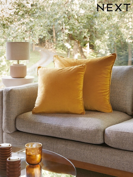 Matte Velvet Cushion (C45920) | ‏34 ر.ق.