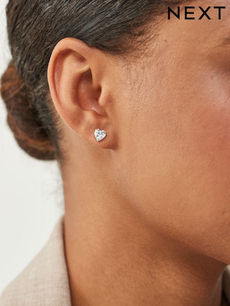 Pravo srebro - Heart Sparkle Stud Earrings (C55415) | € 7