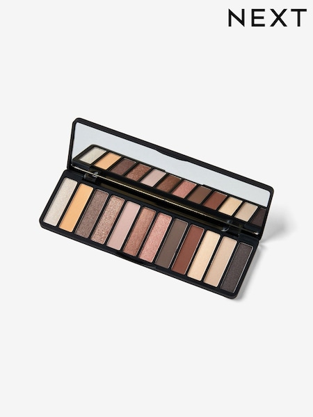 12 Shade Luxe Eyeshadow Palette (C56317) | €15.50