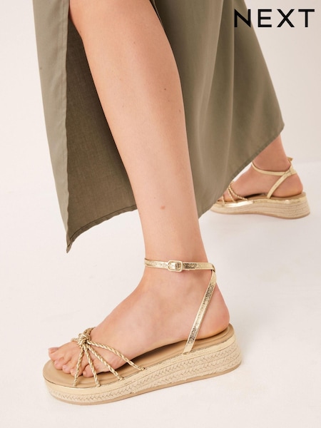 Gold Forever Comfort® Knot Detail Wedges (C56473) | €17.50