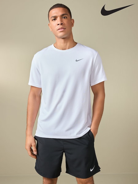 Nike White Dri-FIT Miler Running T-Shirt (C64713) | €44