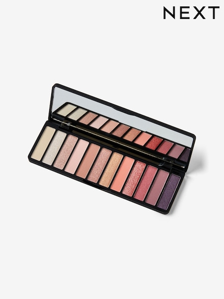 12 Shade Luxe Eyeshadow Palette (C65048) | €15.50