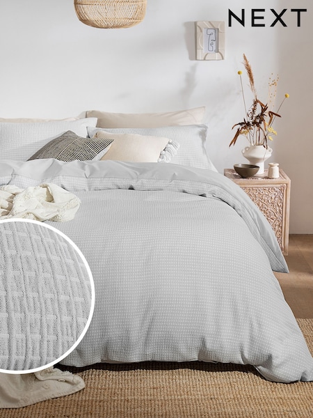 Grey Stitch Effect Jacquard Duvet Cover And Pillowcase Set (C77016) | R$ 345 - R$ 635