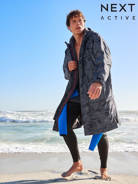 Серый с камуфляжным принтом - Active Swim Changing Robe Lightweight Jacket (C81816) | €117