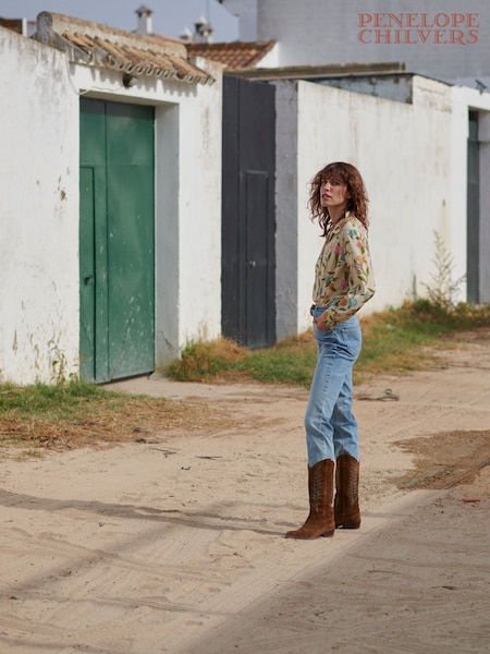 בצבע חום בהיר - Penelope Chilvers Goldie Embroidered Cowboy Brown Boots (C88451) | ‏1,655‏₪