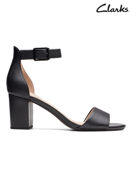 Clarks Black Leather Deva Mae Sandals (C95153) | €41.50