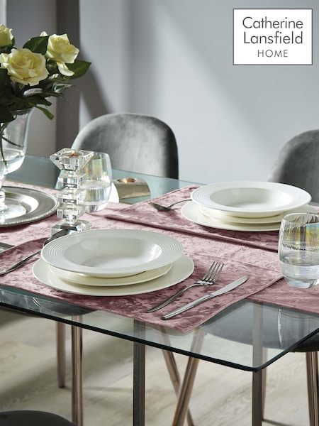 Catherine Lansfield 4 Pack Pink Crushed Velvet Placemats (C96675) | €12.50