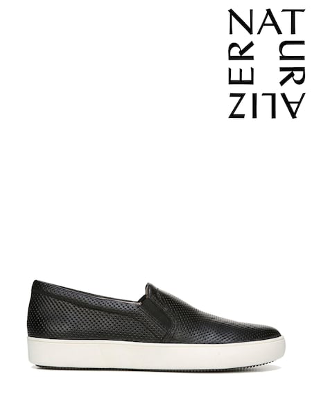 Naturalizer Marianne Slip Ons (D02761) | R$ 890