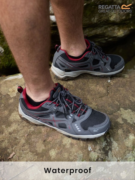 Harmaa - Regatta Vendeavour Waterproof Walking Shoes (D03981) | €77