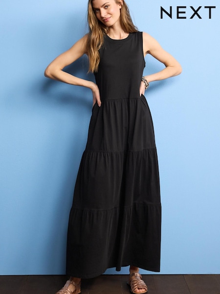 Black Sleeveless Crew Neck Tiered Summer Maxi Dress (D06304) | €11