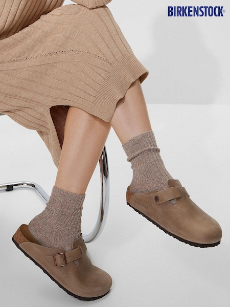 Birkenstock Tabacco Brown Boston Oil Leather Clogs (D09204) | €172