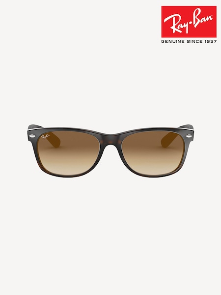 Ray Ban New Wayfarer Sunglasses (D16028) | €195