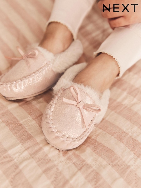 Pink Sparkle Moccasin Slippers (D17615) | € 7 - € 8