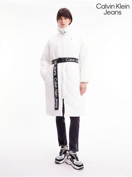 Calvin Klein Jeans White Belted Quilted Coat (D17720) | €104