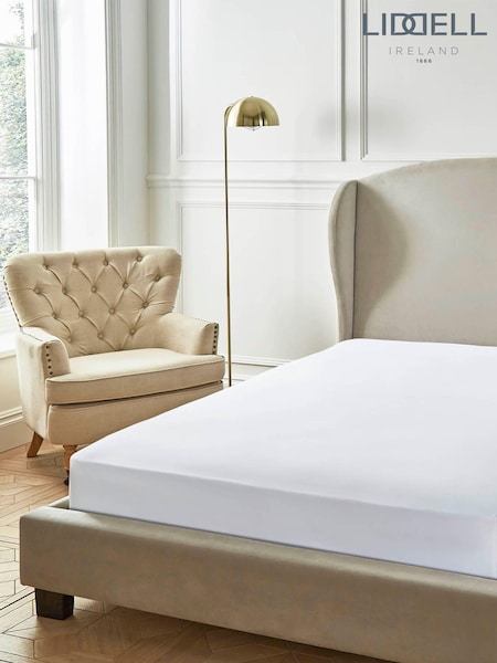 Liddell White 400 Thread Count Egyptian Cotton Fitted Sheet (D21205) | €73 - €119