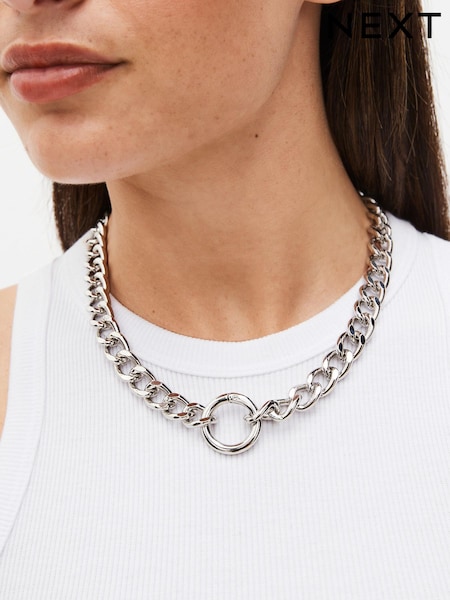 Silver Tone Chunky Chain Circle Necklace (D24655) | €7.50