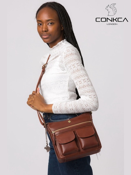 Conker marrom - Conkca Baby Bon Leather Cross-Body Bag (D32758) | R$ 650