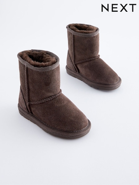 Chocolate Brown Short Suede Tall Faux Fur Lined Water Repellent Pull-On Suede Boots (D33323) | €10 - €11.50