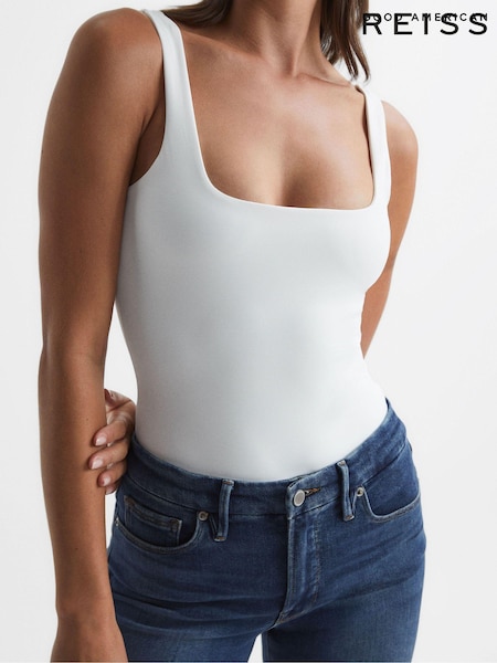 לבן - Good American Good American Square Neck Bodies (D35811) | ‏397‏₪