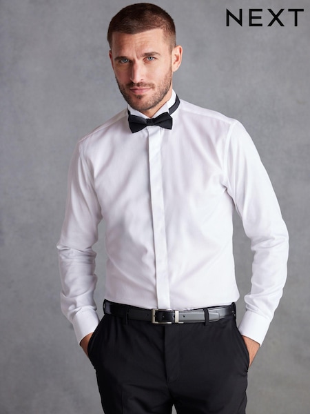 Blanche à col cassé - Chemise texturée Signature à poignets simples (D39595) | € 3