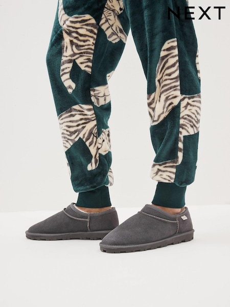 Grey Suede Faux Fur Lined Shoot Slippers (D40307) | R$ 250