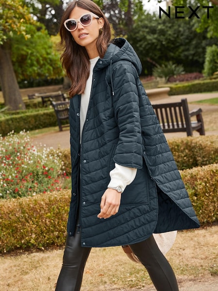 Bleu marine - Poncho matelassé résistant à la douche (D40747) | € 11