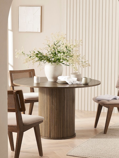 Dark Natural Conway Oak Veneer Dining Table (D50354) | €610