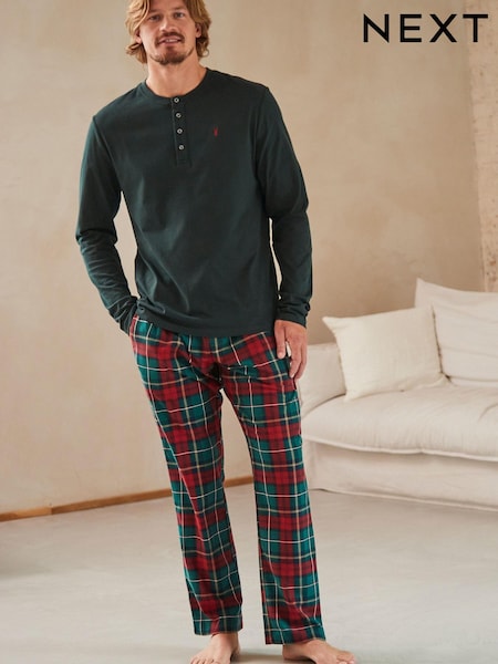Green/Red Check Motionflex Cosy Pyjamas Set (D53509) | €16